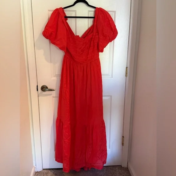 A&F Emerson Drama Bow Back Maxi Dress - Picture 4 of 7